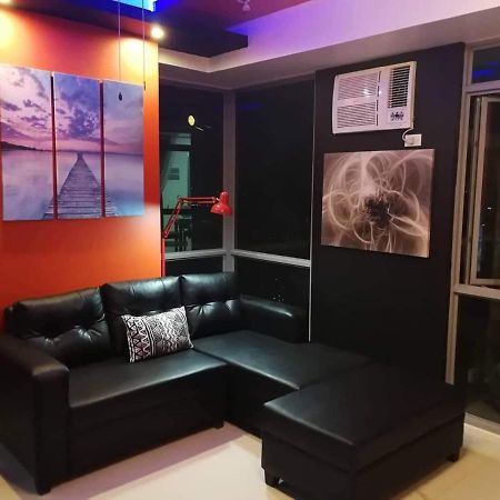 Cubao Manhattan Heights Unit 11Pq Tower B, 1Br Quezon City Exterior photo